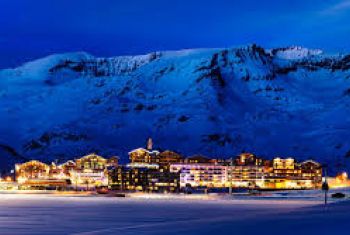 Tignes le lac la nuit